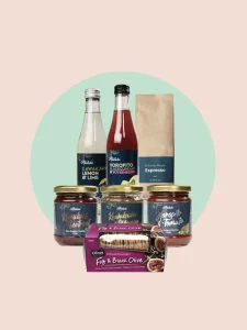 A colorful assortment of gift pack food and drink gifts, ideal for spreading cheer and delight during the festive season.